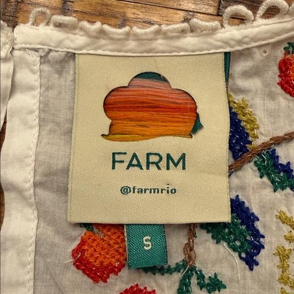 FARM Rio Pitanga Embroidered Cotton Puff Sleeve Blouse Woman's Small - Picture 2 of 16